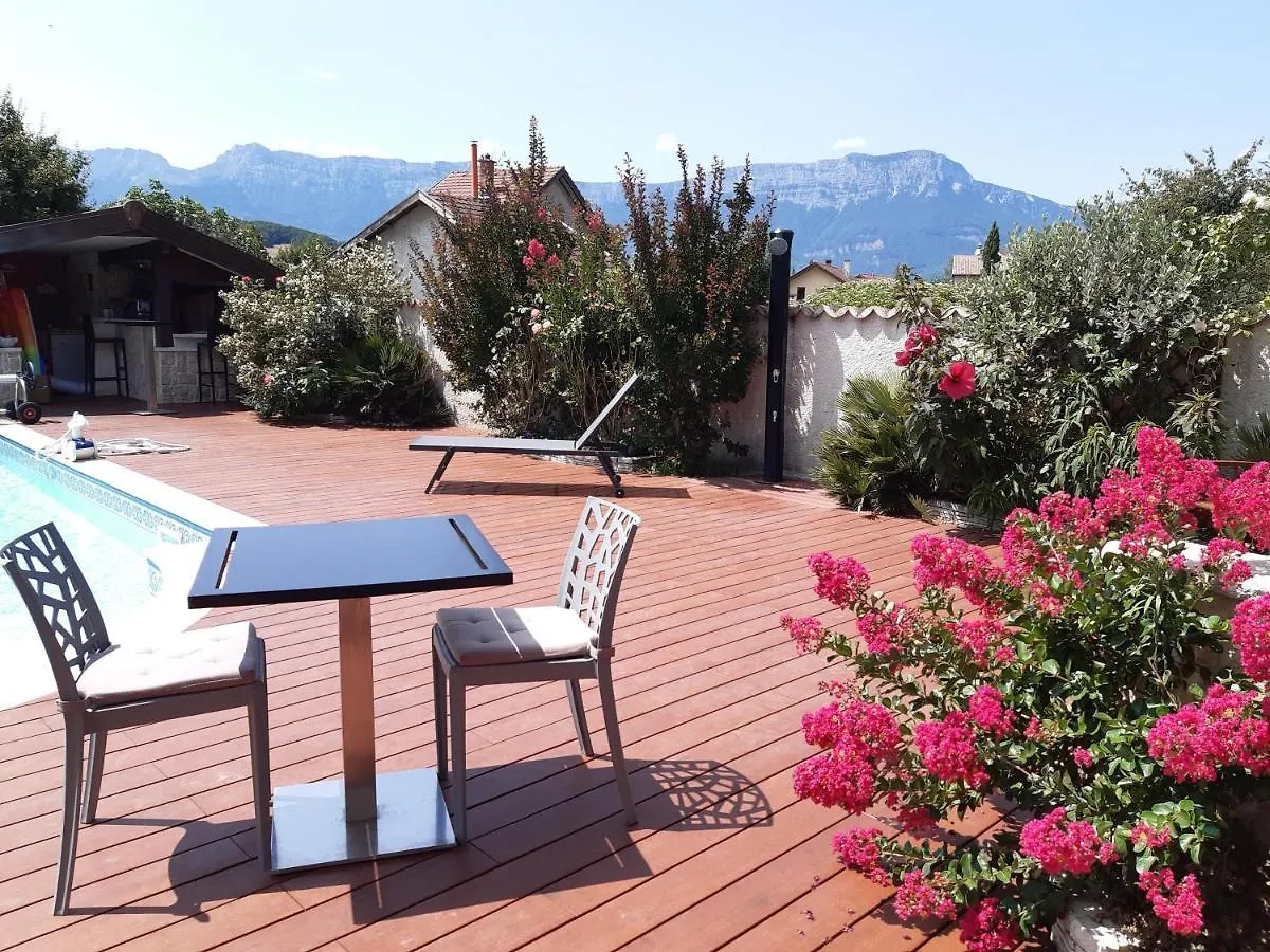 Bed & Breakfast Un Petit Coin De Paradis A Haute Jarrie